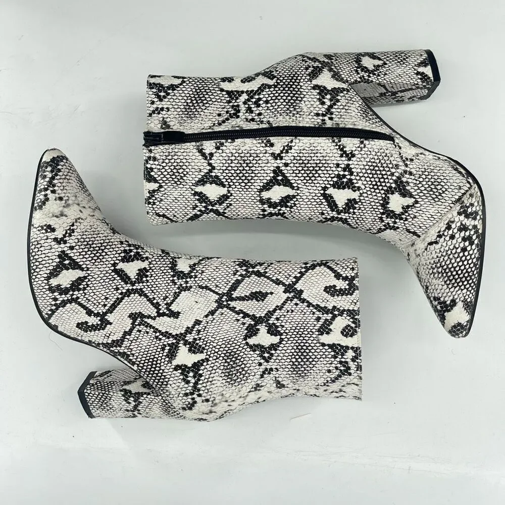 Women’s Black White Snakeprint Embossed Faux Leather Block Heel Ankle Boots 8.5